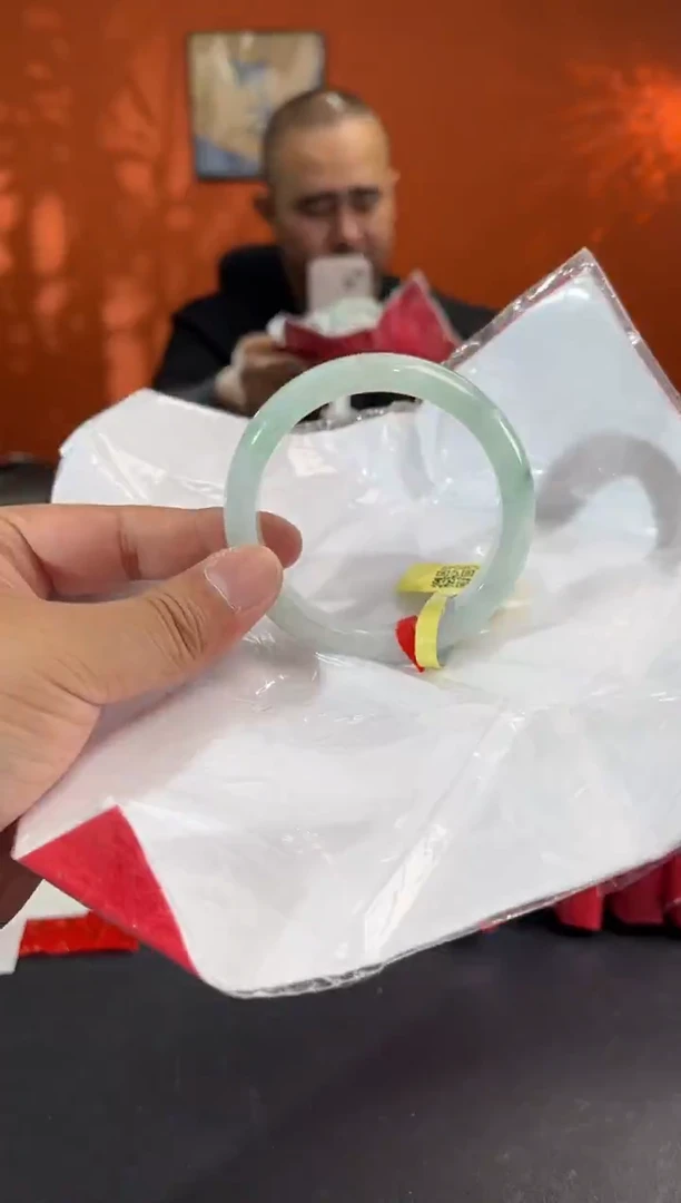 未镶嵌手镯翡翠7  56