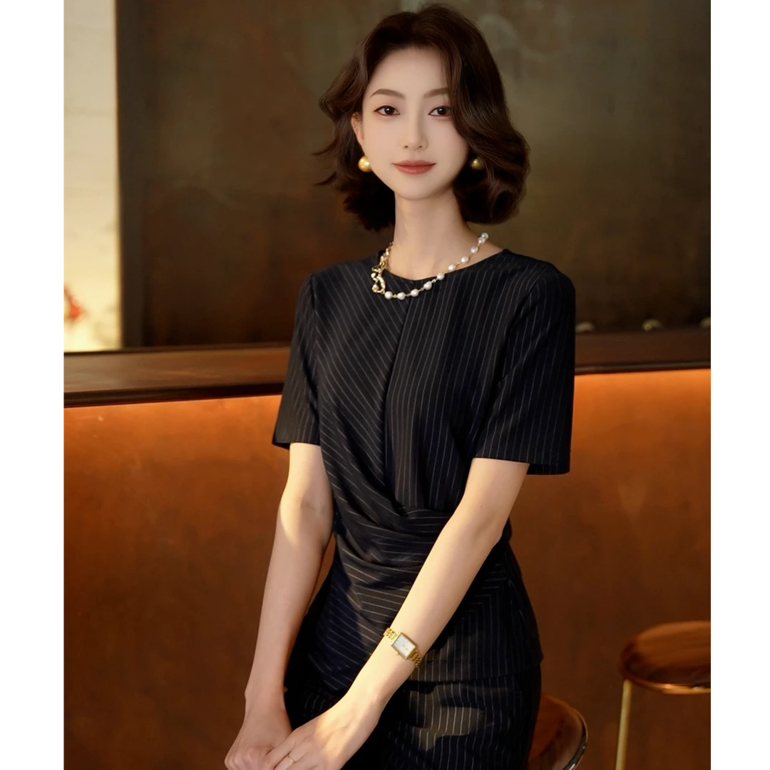 GIRDEAR/哥弟  南坪晚风 | 藏蓝不规则条纹休闲短袖T恤1300798