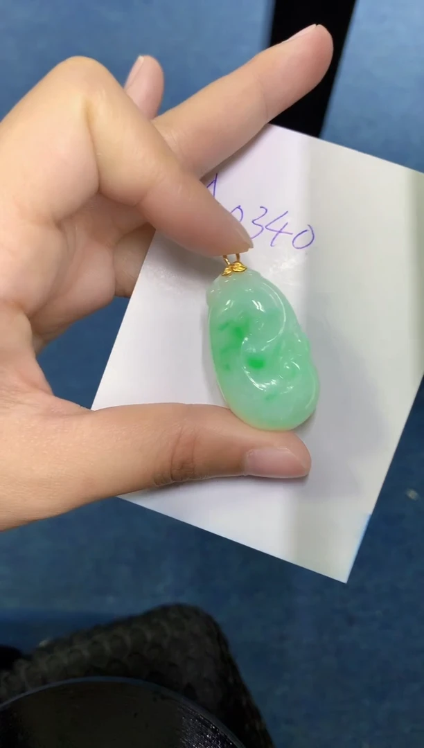 【闪购商品】翡翠颈饰18K金镶嵌000000000