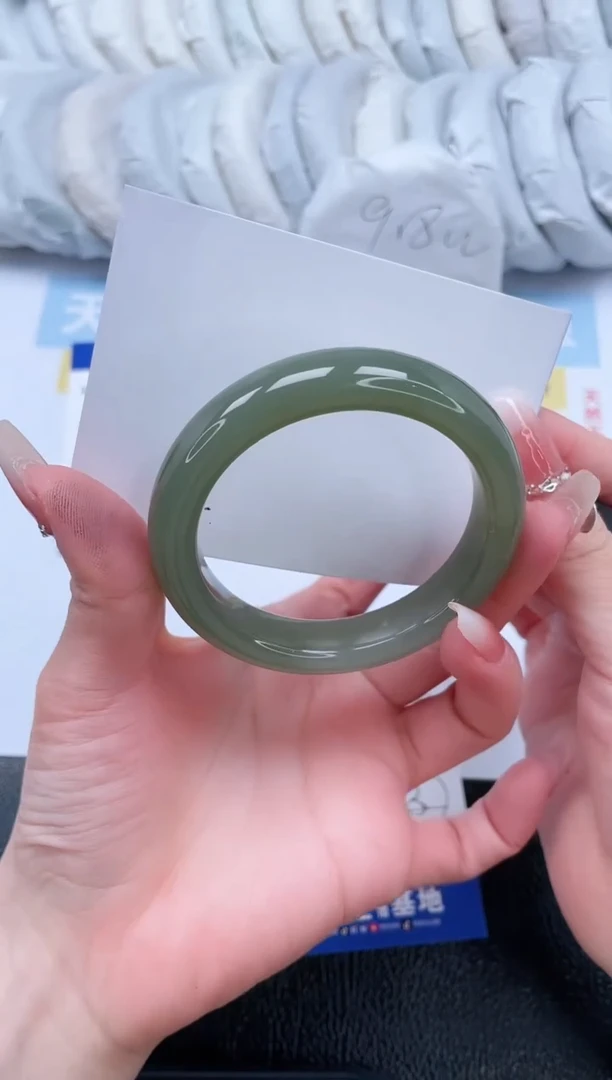 【闪购商品】和田玉手镯未镶嵌T214-53.7