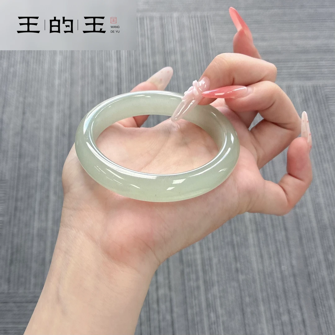 Dr“白茶晴”老料天然东陵玉晴水色大气淑女仙女气质（多样性发其一）