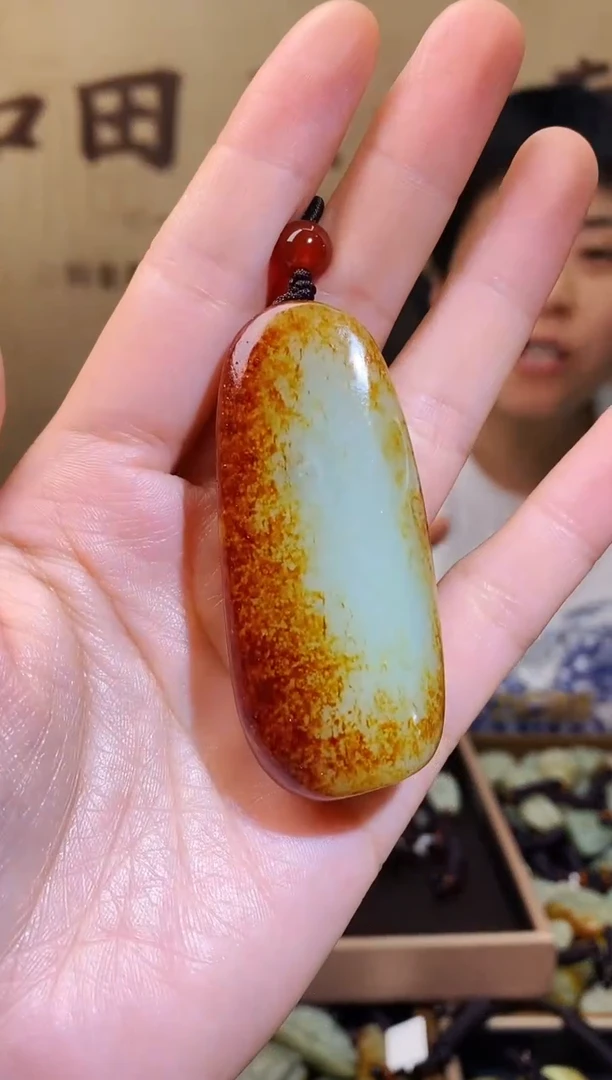 和田玉未镶嵌颈饰1