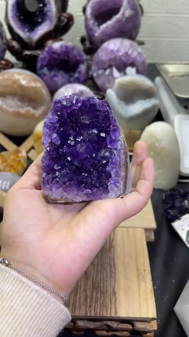 未镶嵌大型摆件（非配饰）紫晶412号摆件