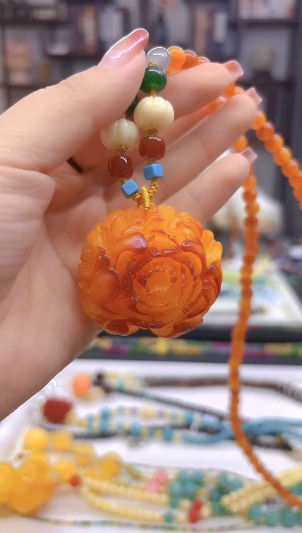 【闪购商品】蜜蜡毛衣链未镶嵌M681