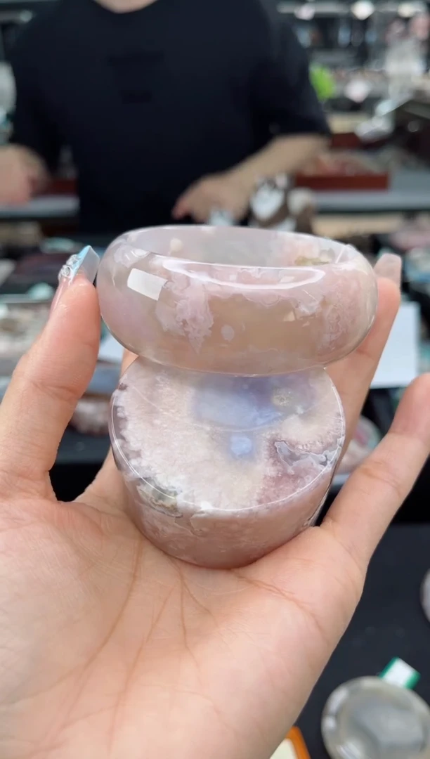 【闪购商品】石英质玉手镯未镶嵌56圈口（赠品镯心）3650190