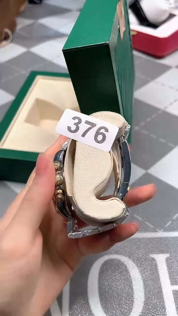 非金属无如图所示时尚饰品