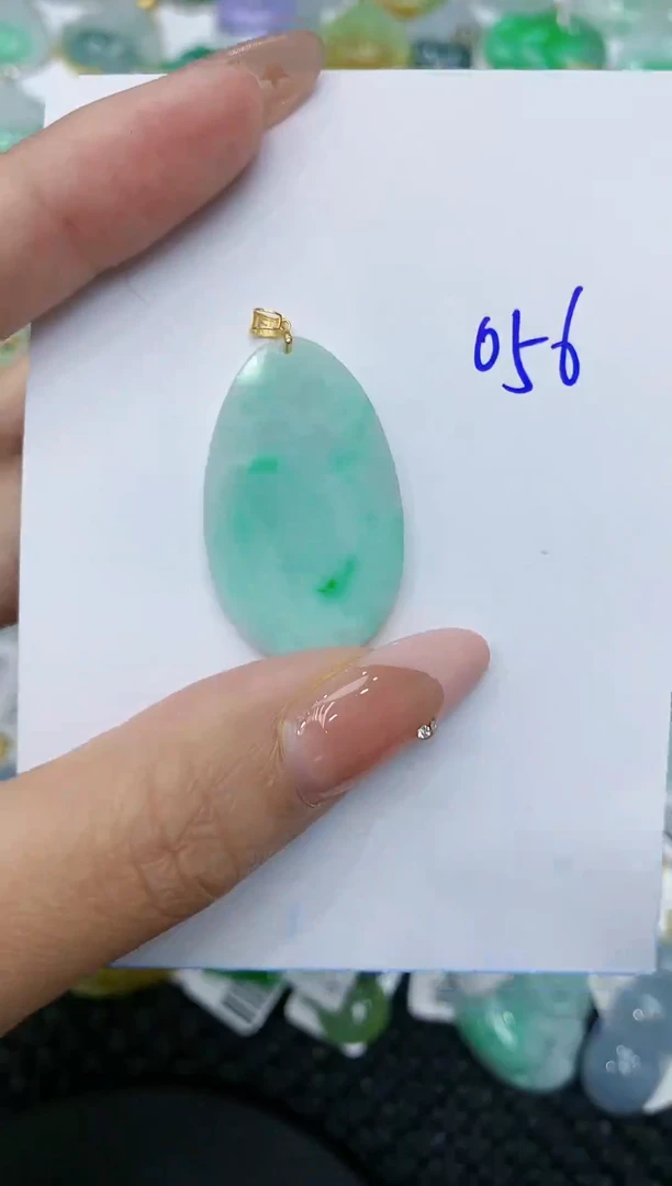 【闪购商品】翡翠颈饰18K金镶嵌111111111