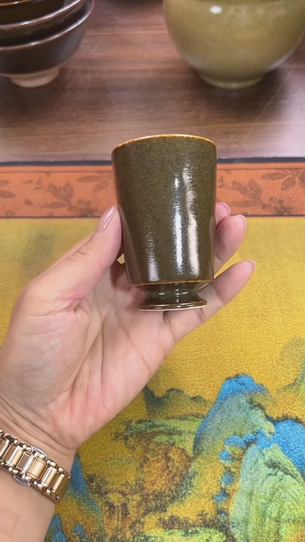 新品鳝鱼黄色的闻香杯