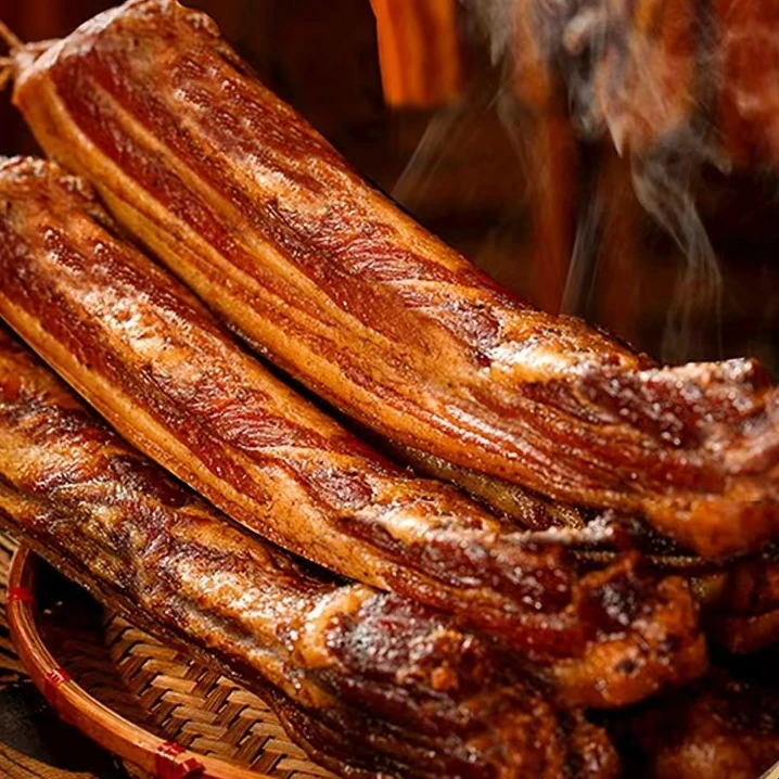 湖南邵阳农家柴火烟熏腊肉土猪腊肉肥瘦相间晶莹剔透农家秘制腊肉