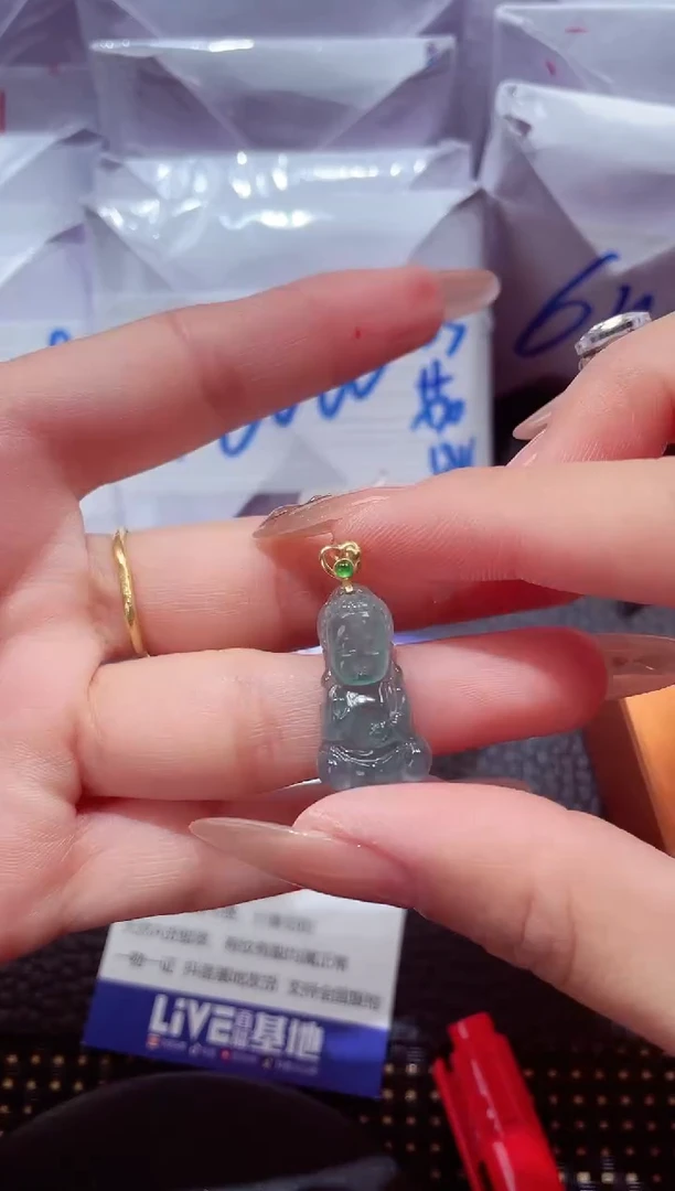 颈饰18K金镶嵌翡翠135