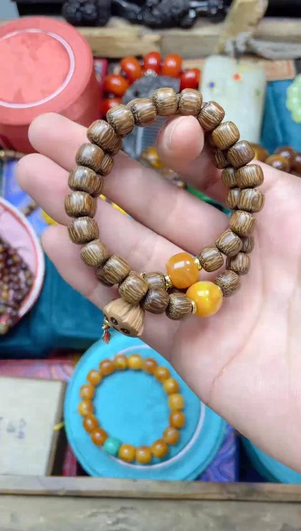 未镶嵌蜜蜡手链点击链接下单即可