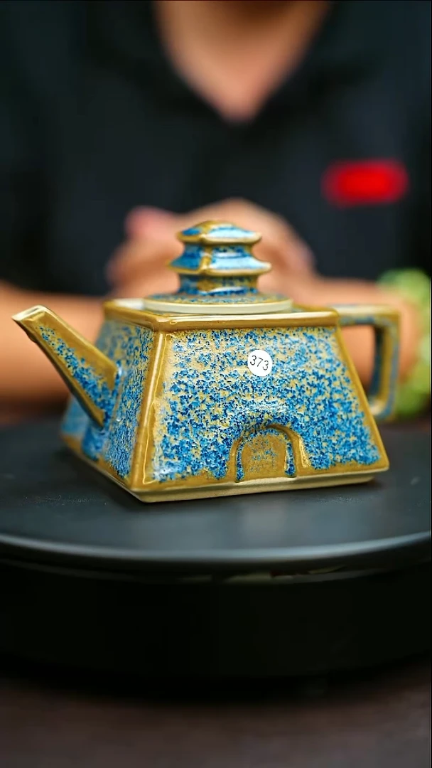 373#原矿钧瓷炉钧釉亭台壶