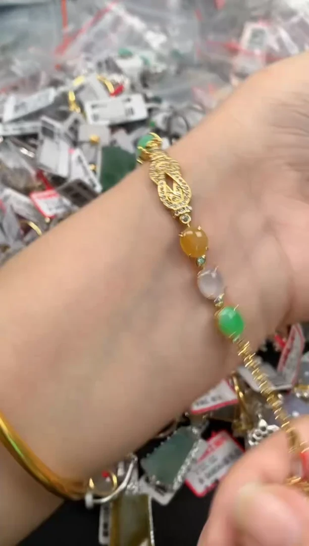 翡翠戒指银S925镶嵌天然A货缅甸翡翠