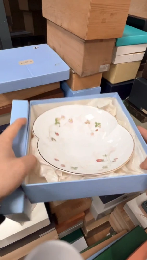 【闪购商品】瓷片e577好好好好好好