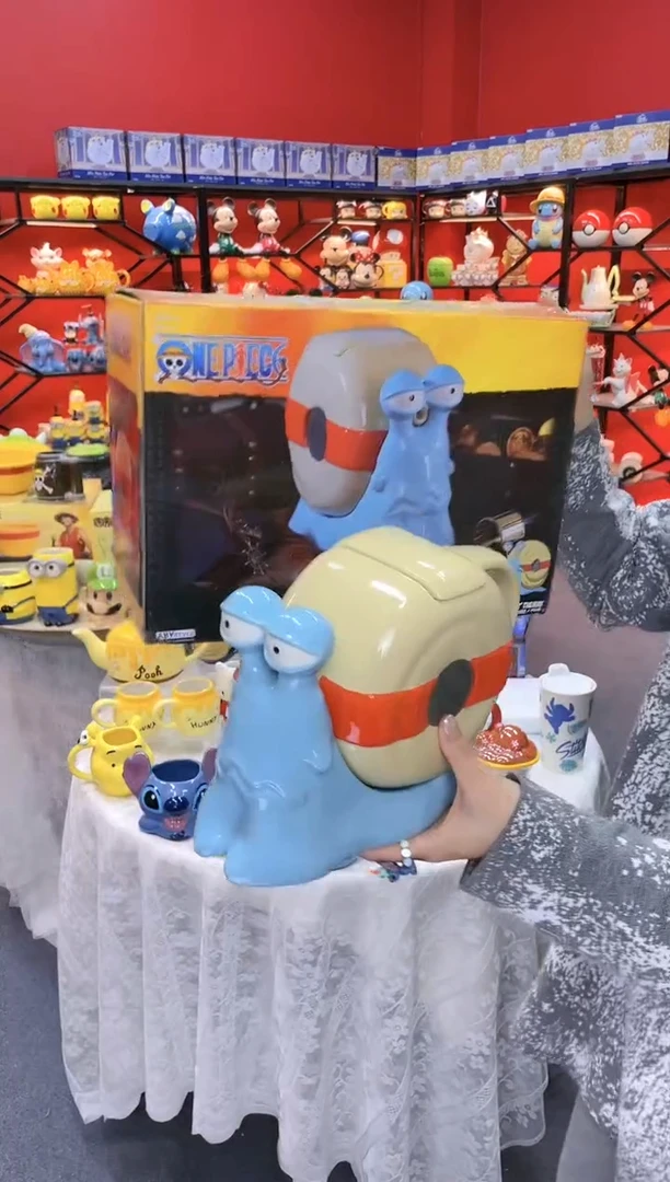 【闪购商品】.@@海贼王电话虫水壶（原盒）