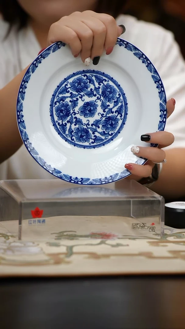 1个正价8英寸清游汤盘-花卉
