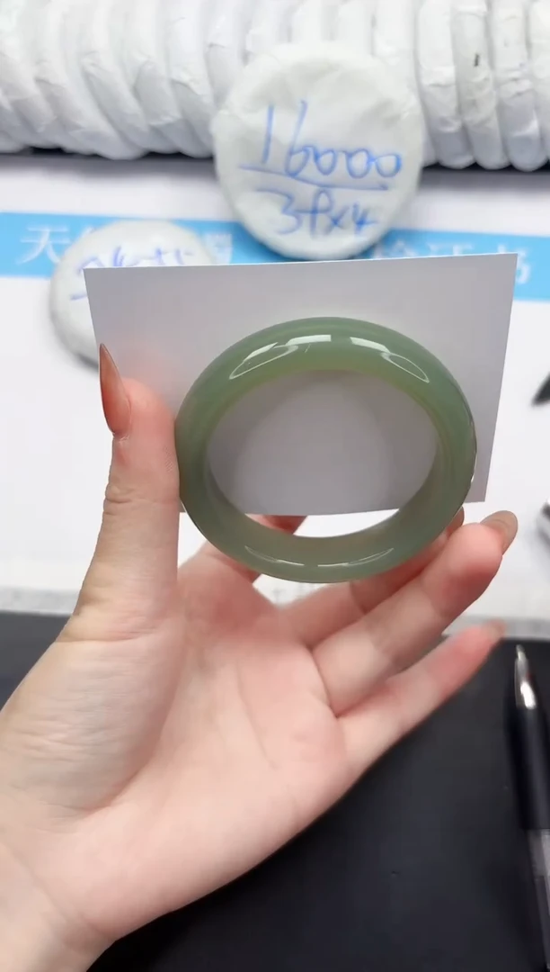 未镶嵌手镯石英质玉145-55.1QHS