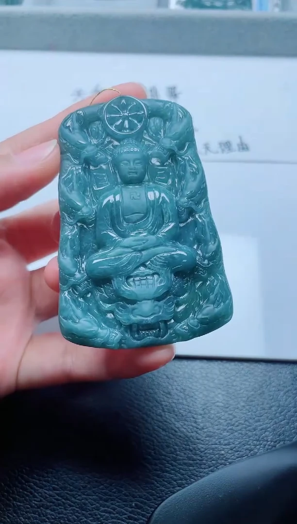 颈饰未镶嵌翡翠富**生