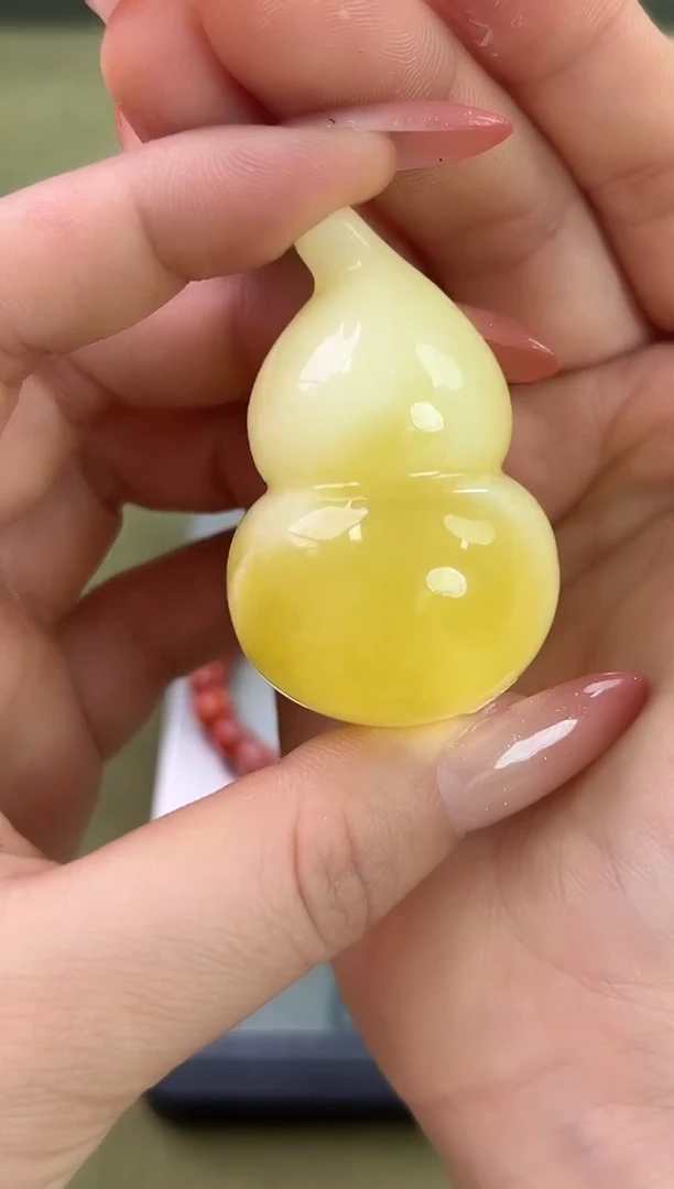 裸石琥珀未镶嵌琥珀蜜蜡吊坠