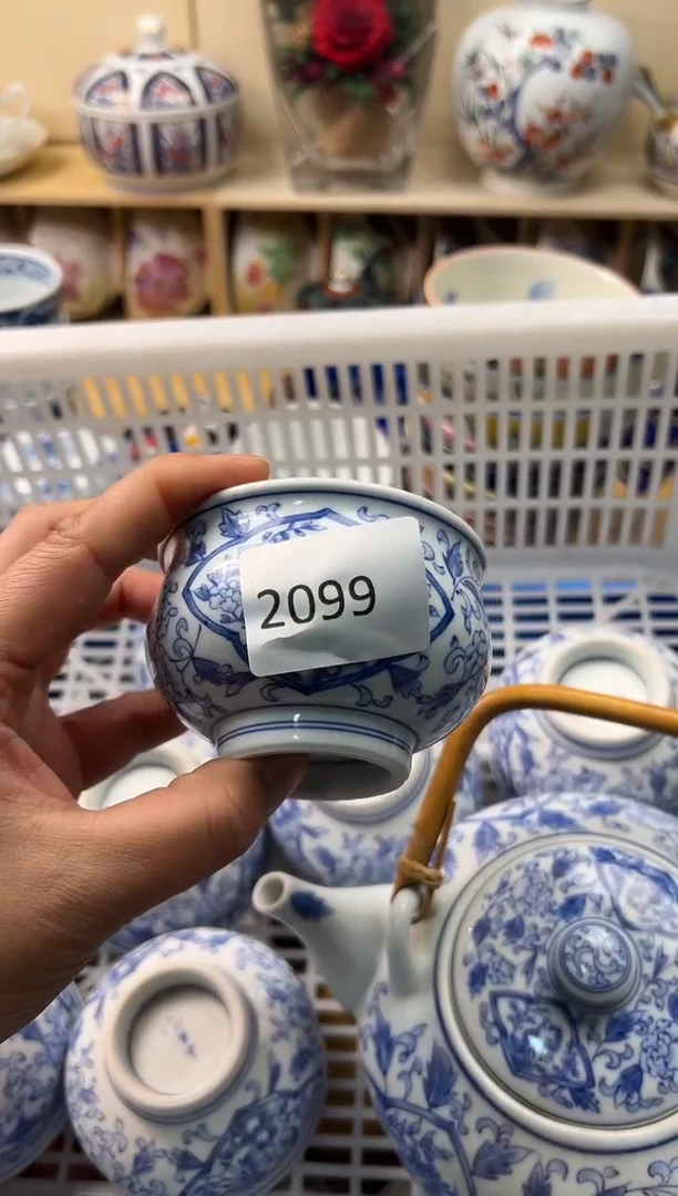 瓷片鸣*