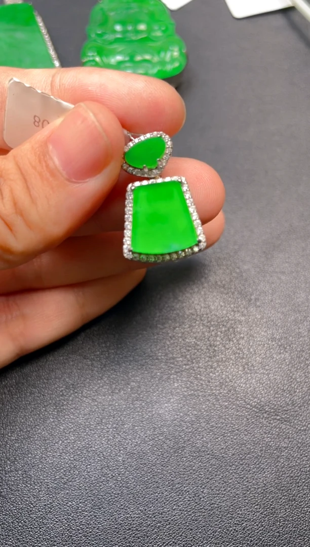 吊坠(不含链)银S925镶嵌翡翠吊坠