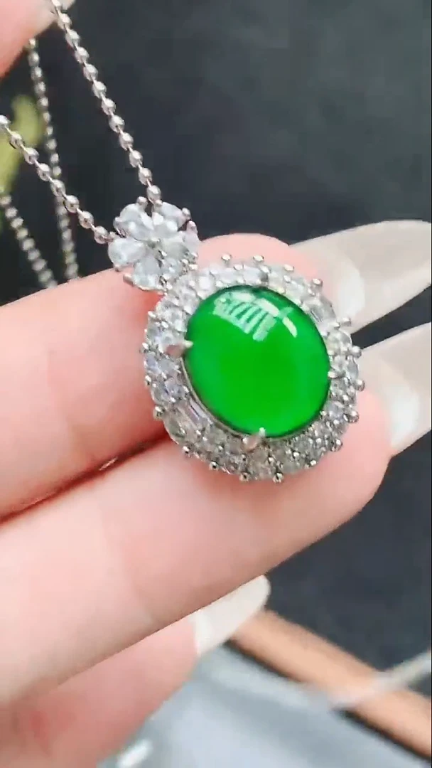 未镶嵌挂件翡翠天然翡翠