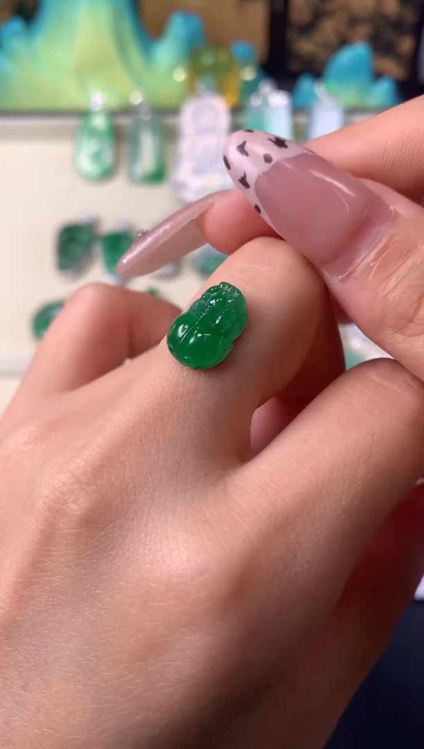 未镶嵌定制翡翠裸石（镶嵌定制）