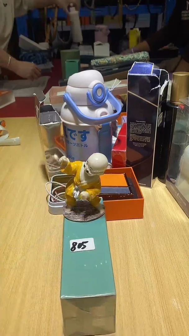 瓷片全场正品；一件不留@@1