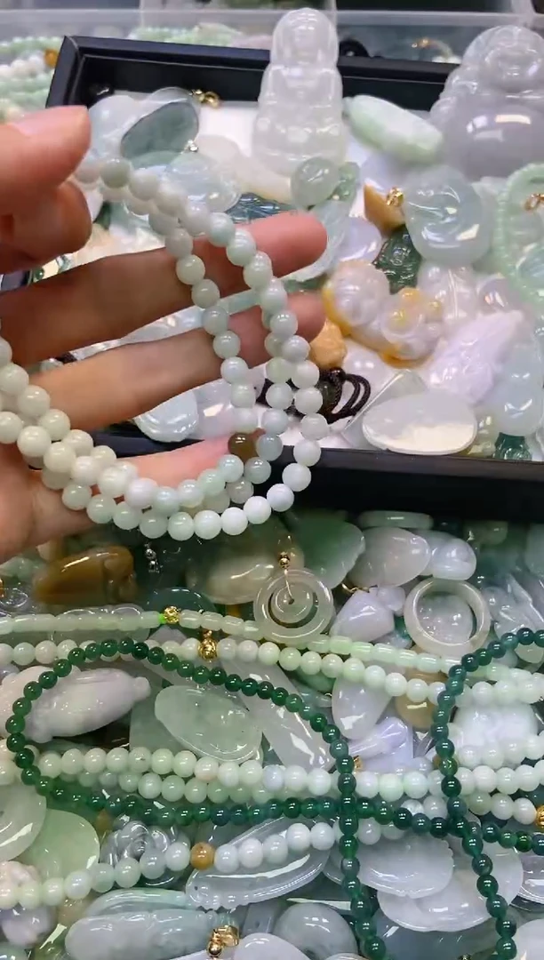 翡翠未镶嵌颈饰闪购0103222多样性发其一