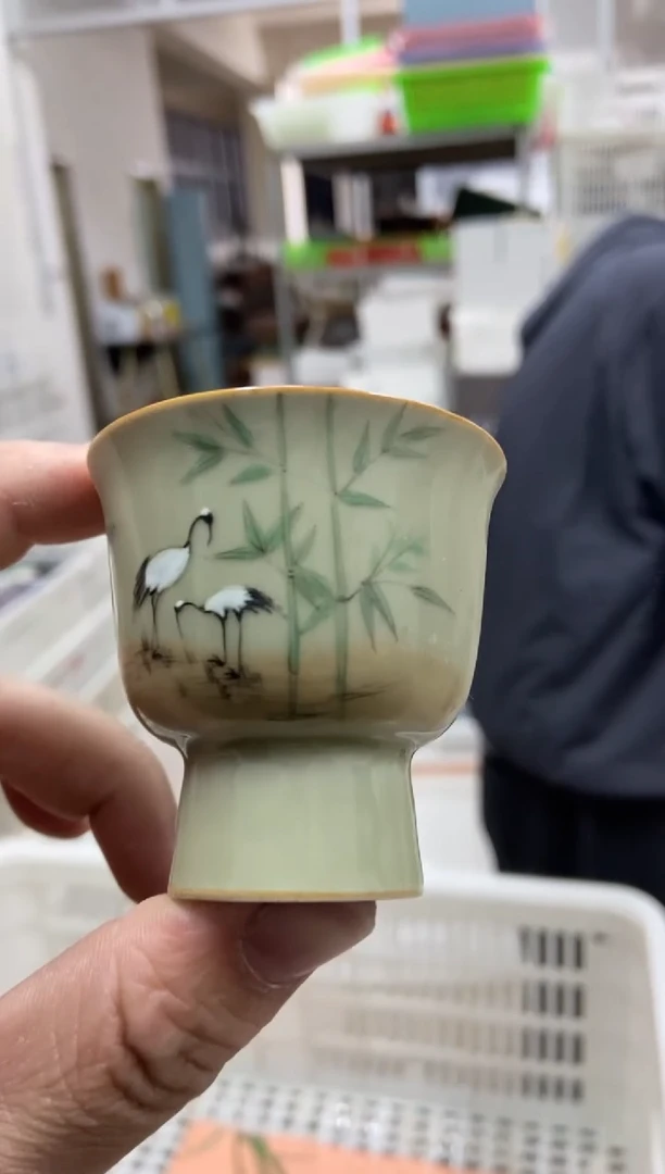 无运费险有瑕疵的摄影的产品有使用过的痕迹有点脏介意勿拍