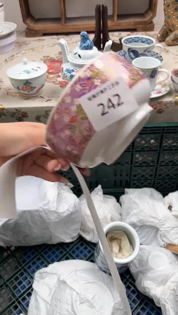 瓷片白**蓝I         242