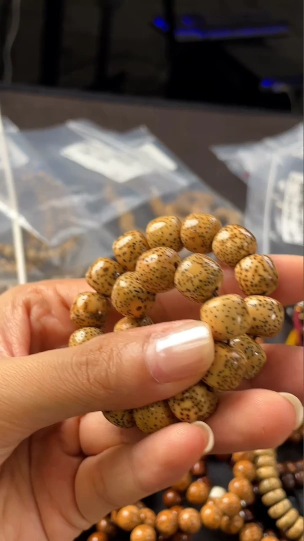 手串星月菩提精工级陈籽桶珠11*10手串