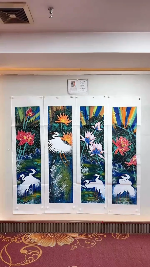 【闪购商品】国画托底荷花四条屏/雷畅胜