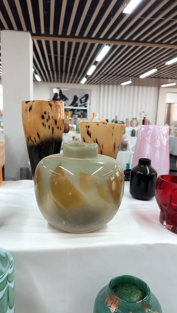 【闪购商品】花瓶10*27..........