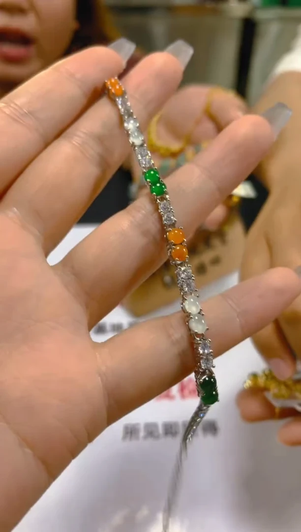 未镶嵌手链翡翠多样性发一