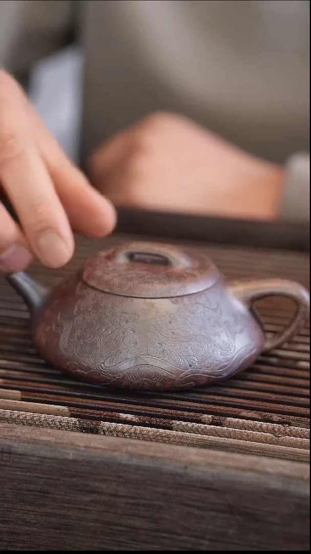 茶壶紫砂纳瓢 雕刻 狮球 【宽口】