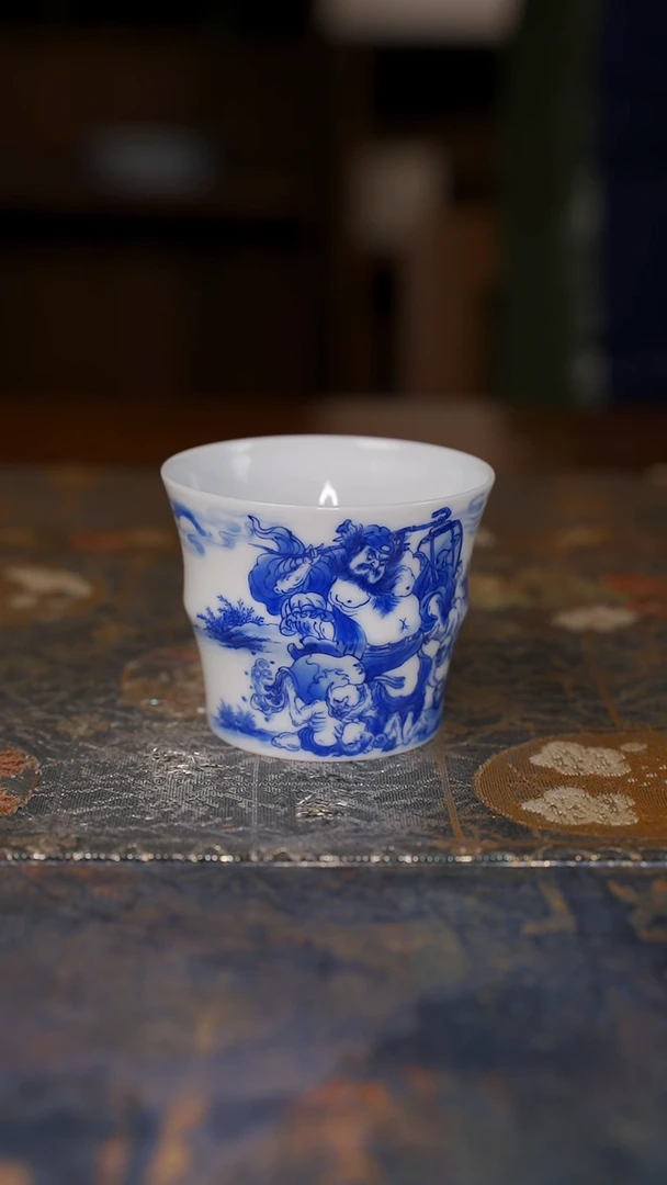 杯铭墨 青花人物竹节杯
