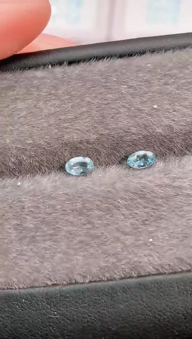 托帕石裸石3*5mm-9.9一对托帕石