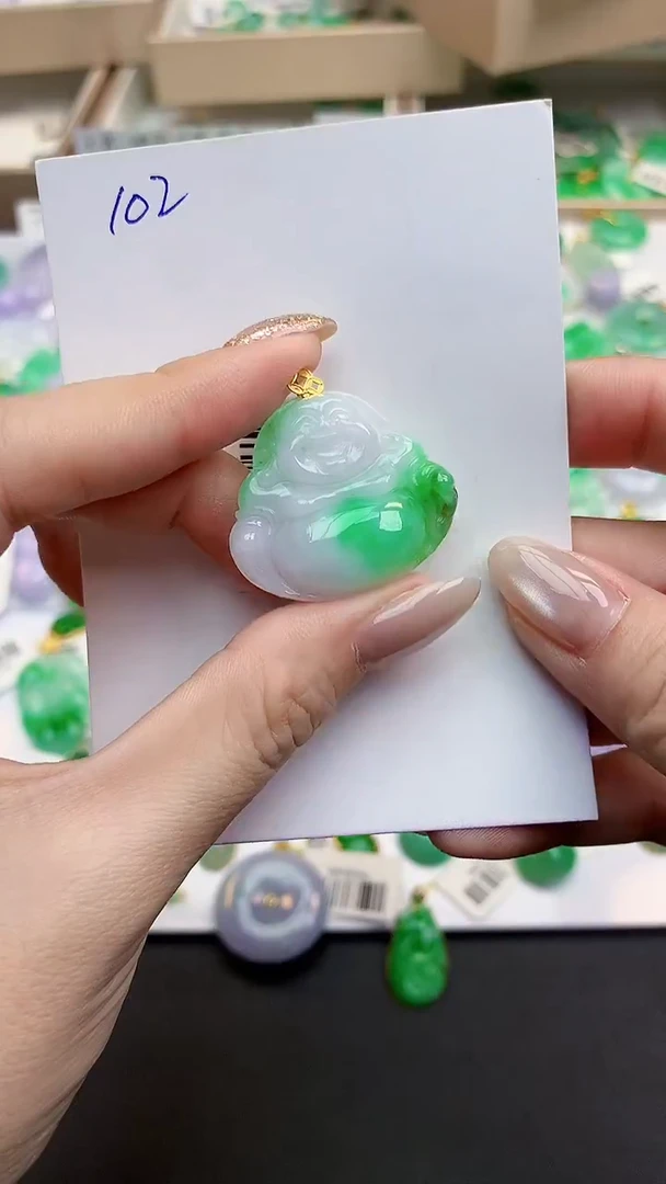 颈饰18K金镶嵌翡翠天然缅甸A货翡翠