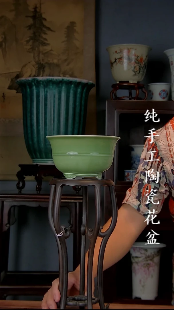 景德镇陶瓷手工花盆1