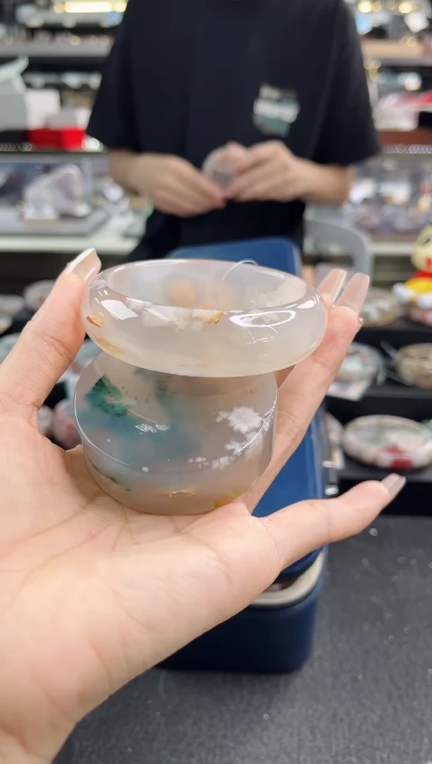 未镶嵌手镯石英质玉60圈口 （赠品镯心）3885093
