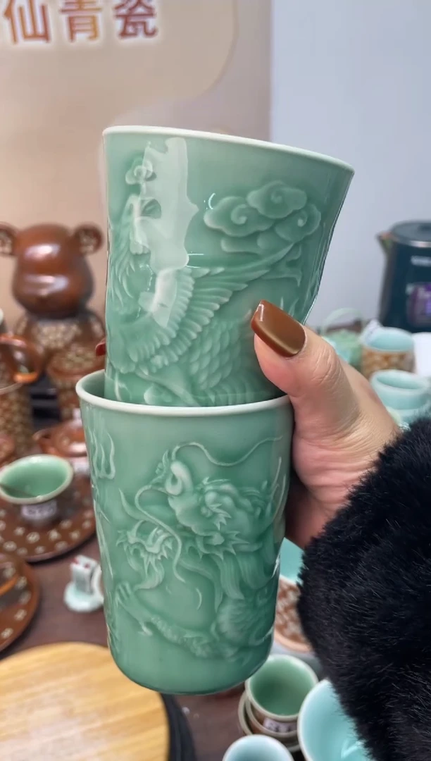 瓷2个  特价福利 微瑕 慧仙青瓷