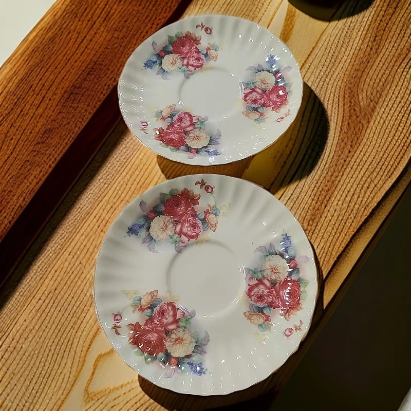 欧式象牙黄繁花似锦15厘米吐骨碟零食碟