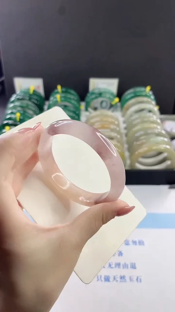 未镶嵌手镯石英质玉多样性发货V82