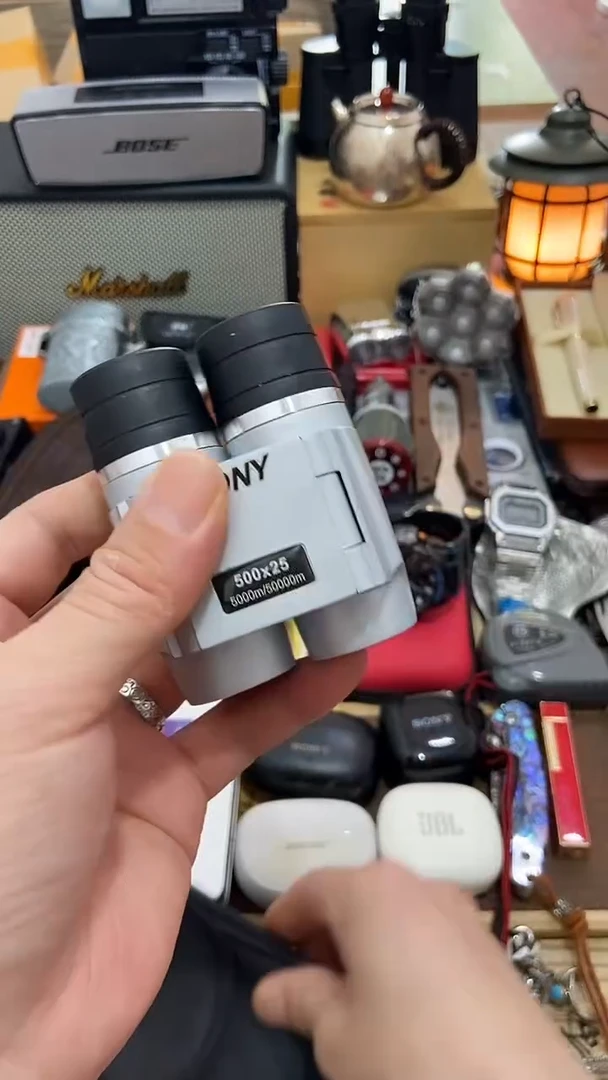 瓷片闪购商品  如图所示