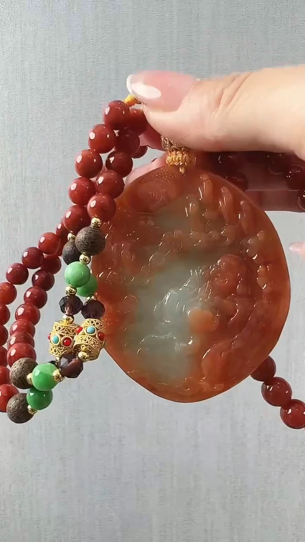 颈饰未镶嵌翡翠佛公