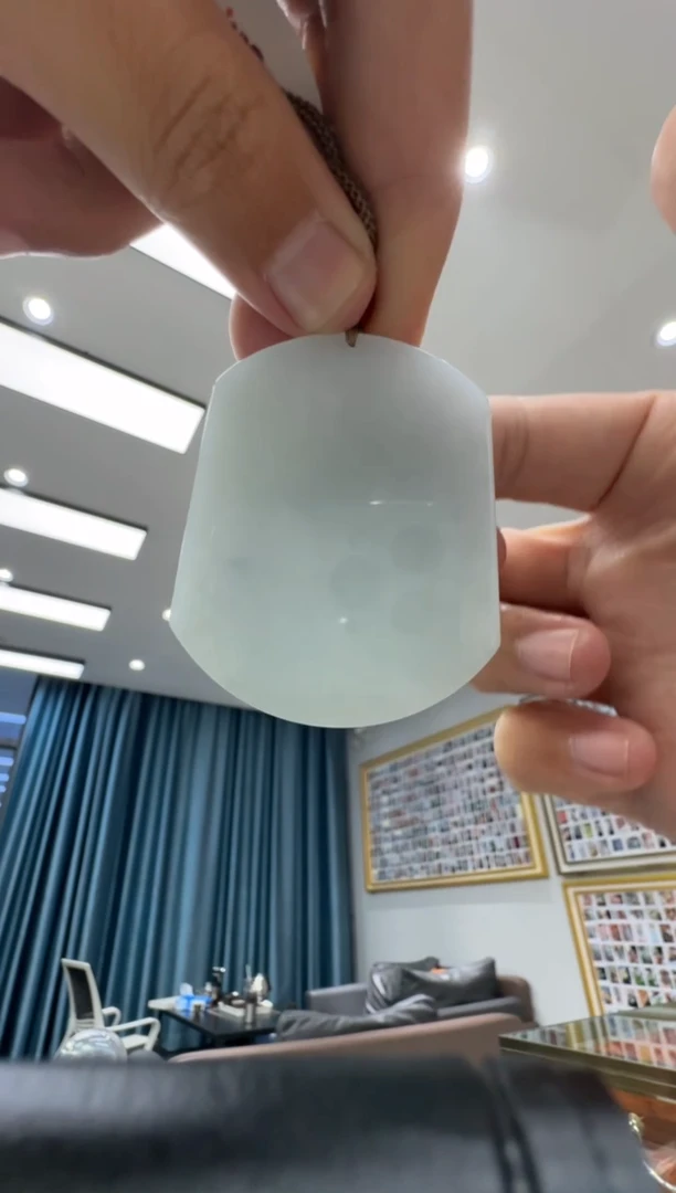 颈饰未镶嵌翡翠天然翡翠A货孤品一件