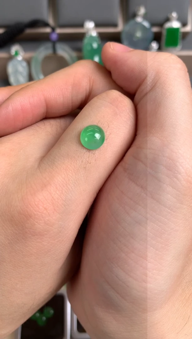 未镶嵌定制翡翠裸玉