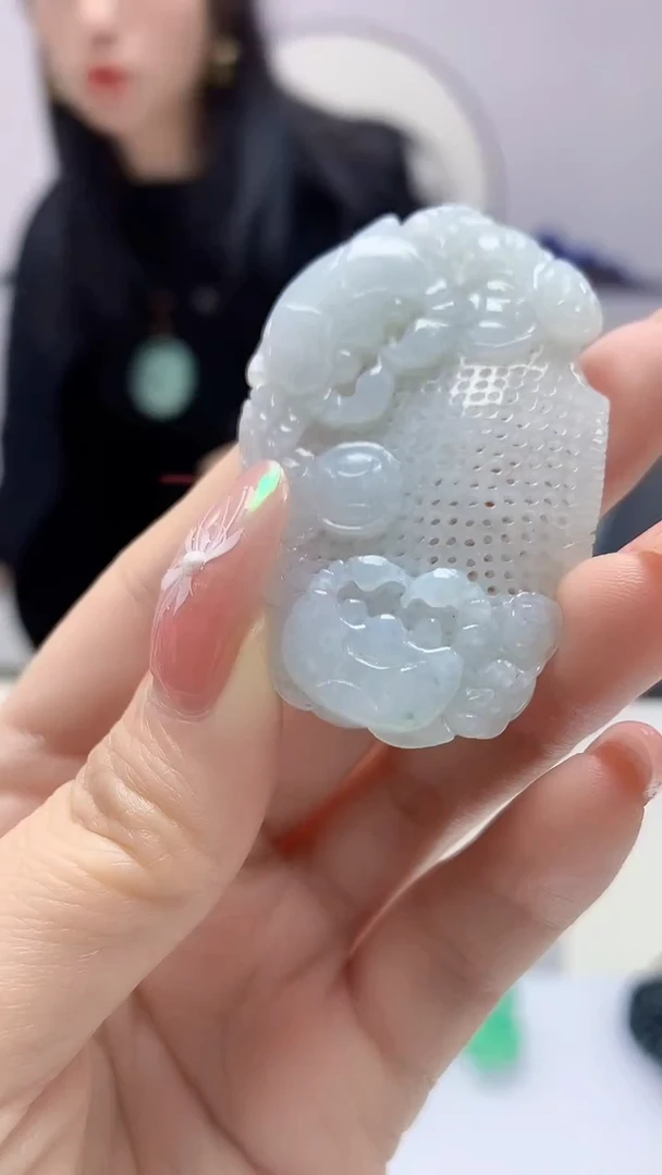 【闪购商品】定制翡翠未镶嵌4852DD-毛货挂件55