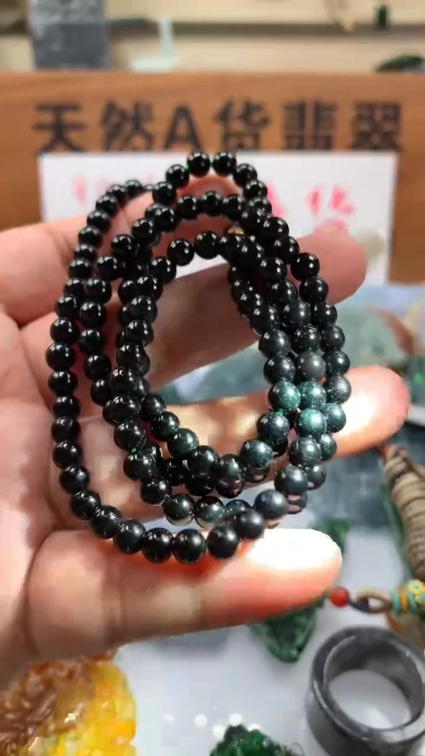 【闪购商品】翡翠颈饰未镶嵌保真天然A货翡翠